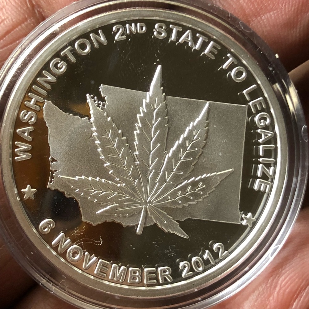 Collectible Coin 1oz. Fine Silver - Picture 1 of 7